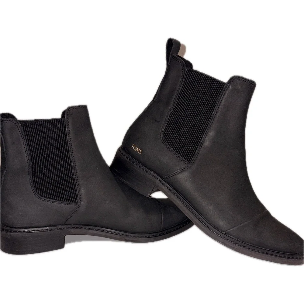 Tom's Black Ankle Bootie Womens 10 Retro Minimalist Versatile Chic Preppy